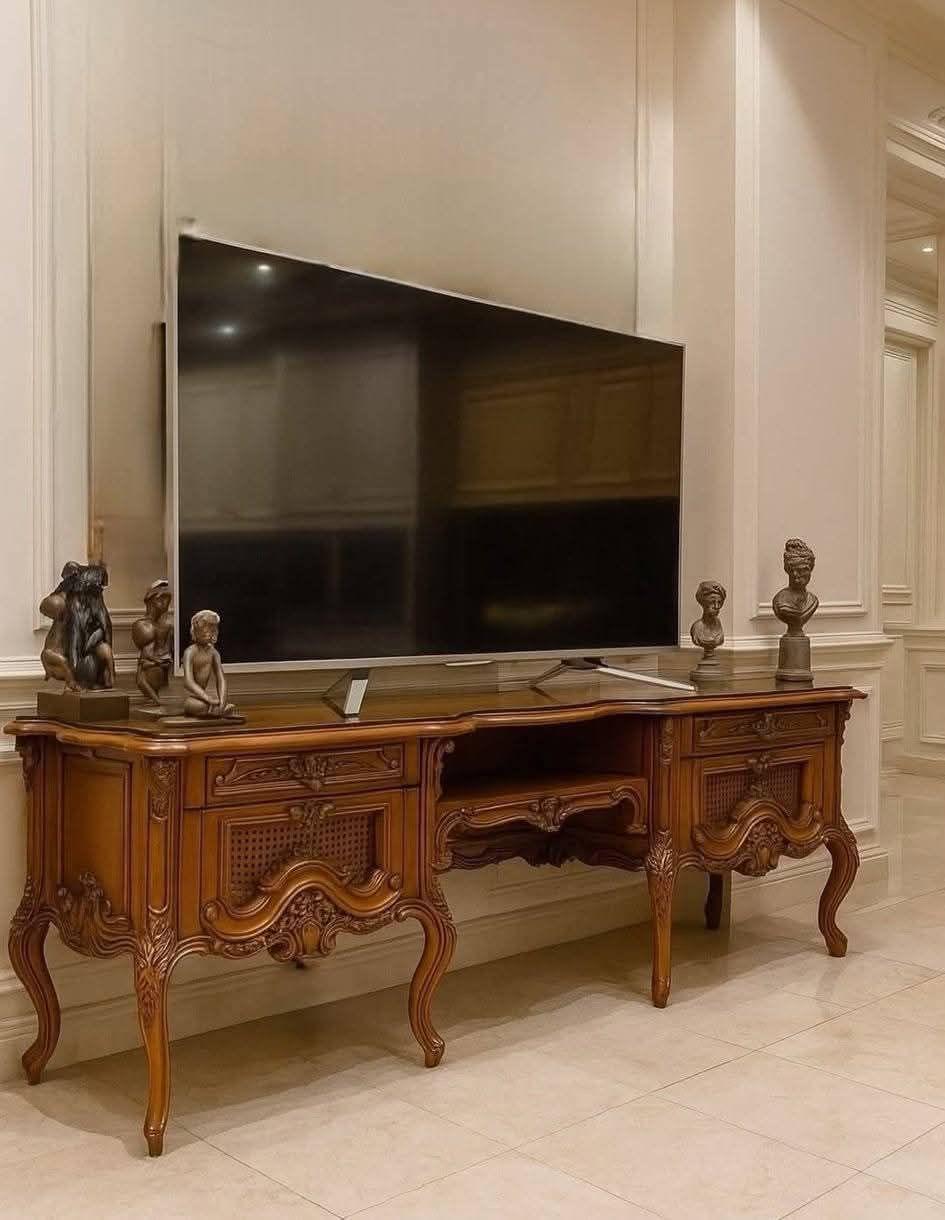 TV Units